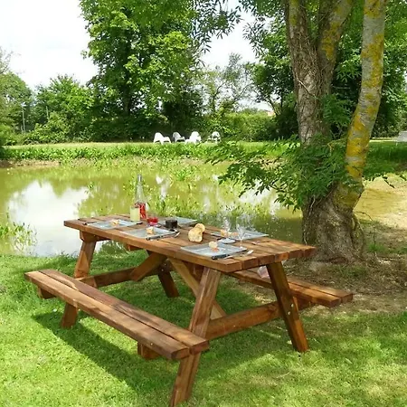 Le Domaine De L'etang